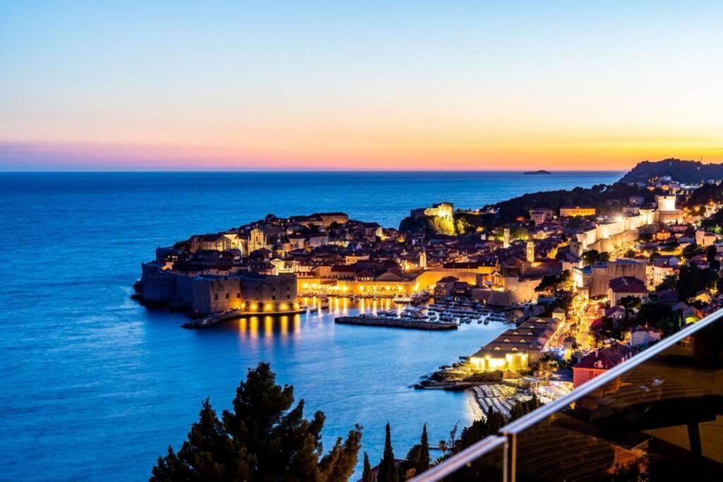 New&Luxury 5* With An Amazing View - Pure Apartment Dubrovnik Eksteriør bilde